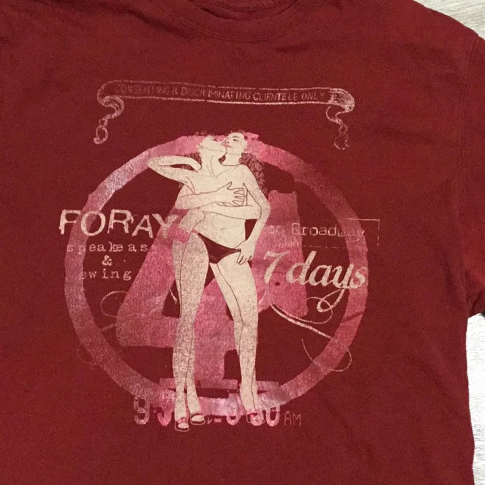 Express Graphic T Shirt - Picture 1 of 5
